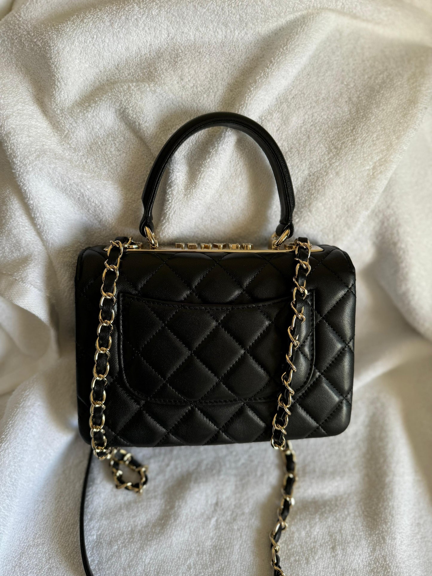Chanel 21cm