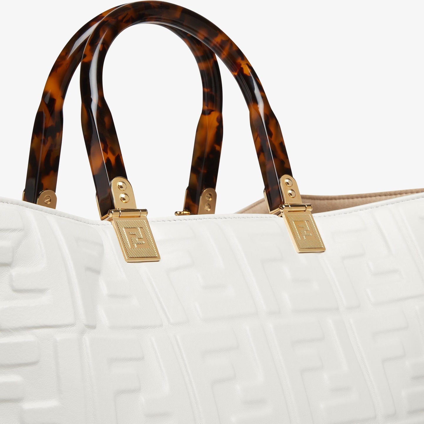 Fendi Sunshine Medium
White leather shopper