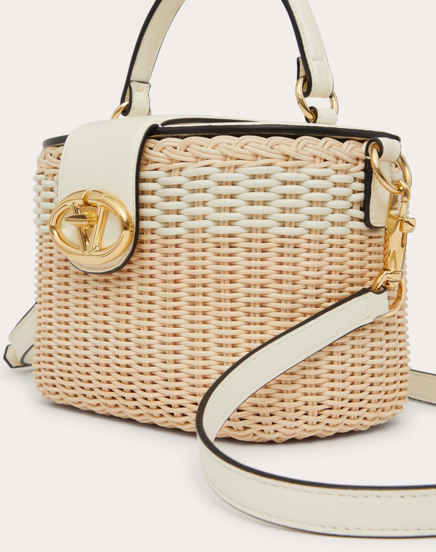 VALENTINO VLOGO SIGNATURE WICKER VANITY BAG