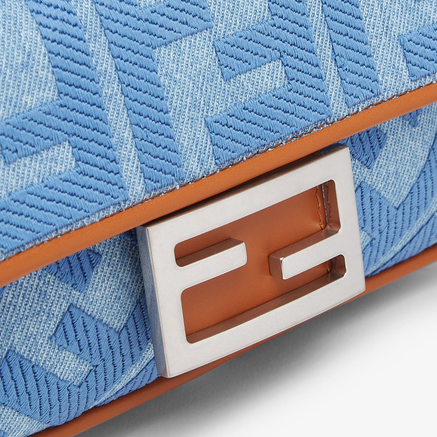 Fendi Baguette Mini