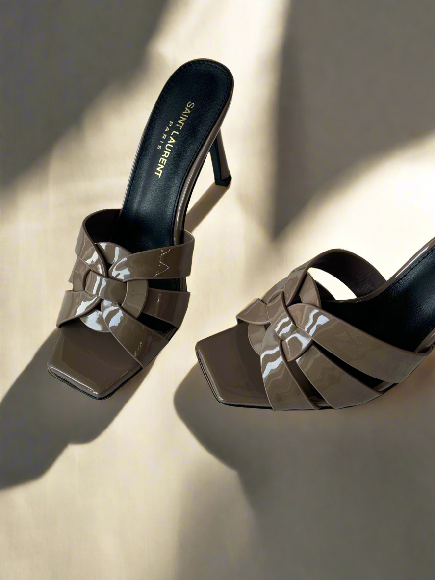Saint Laurent sandal