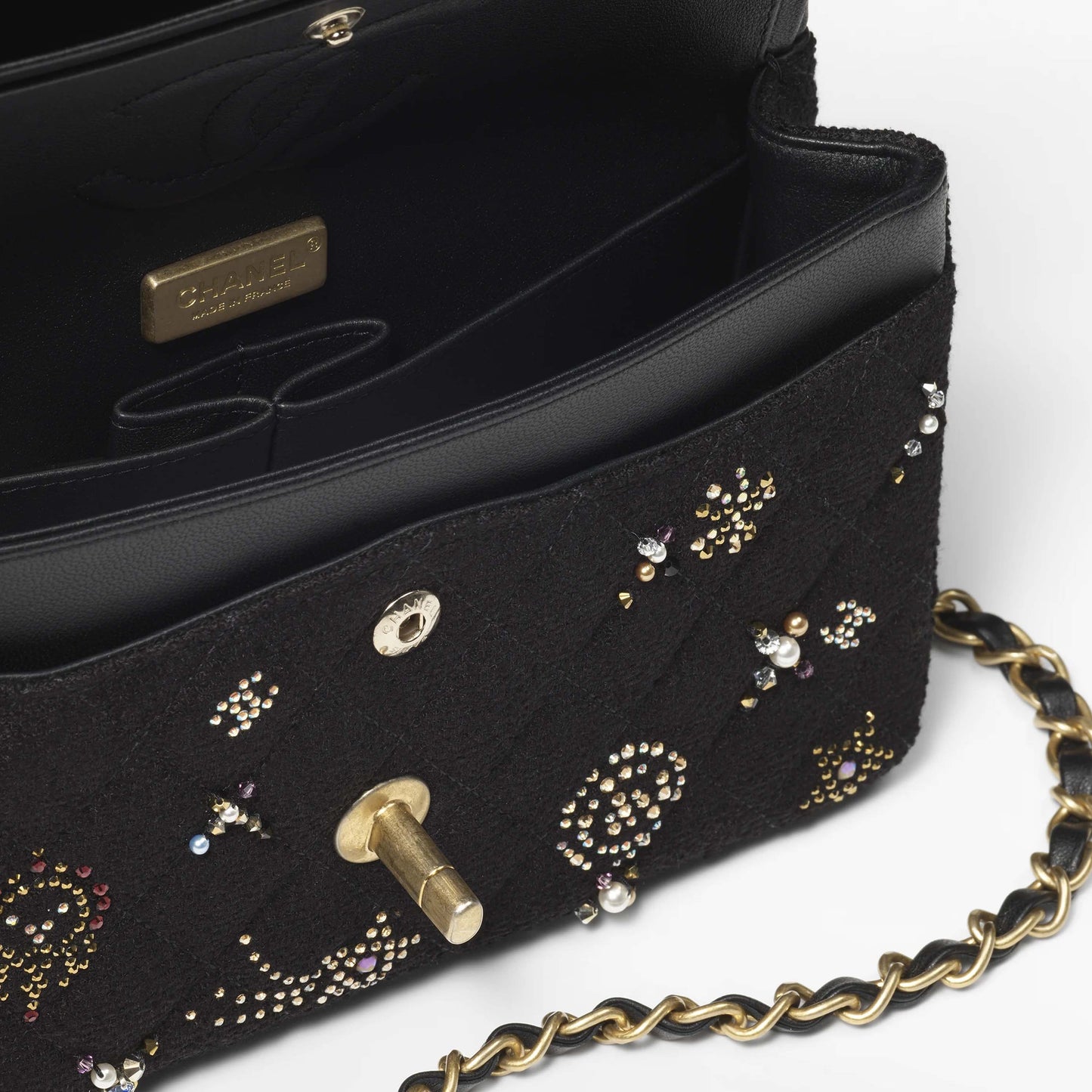 Chanel SMALL FLAP BAG