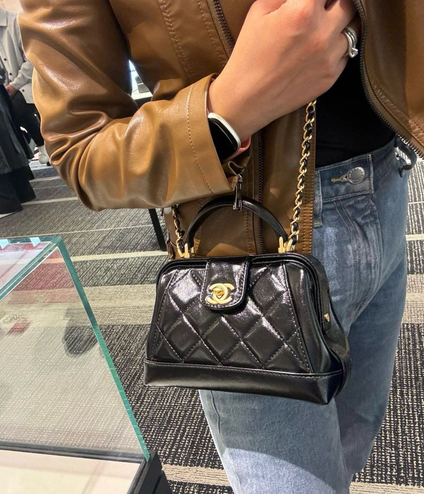 CHANEL MINI BAG WITH TOP HANDLE