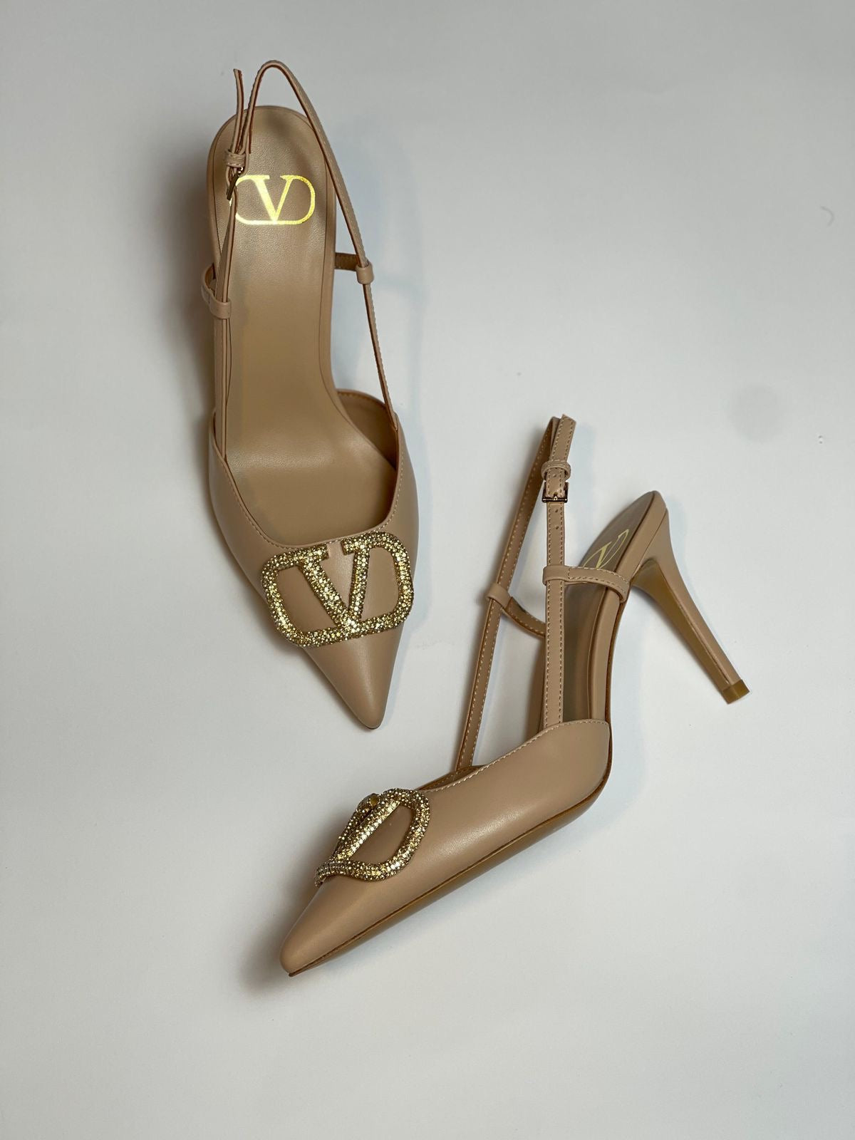 Valentino pump