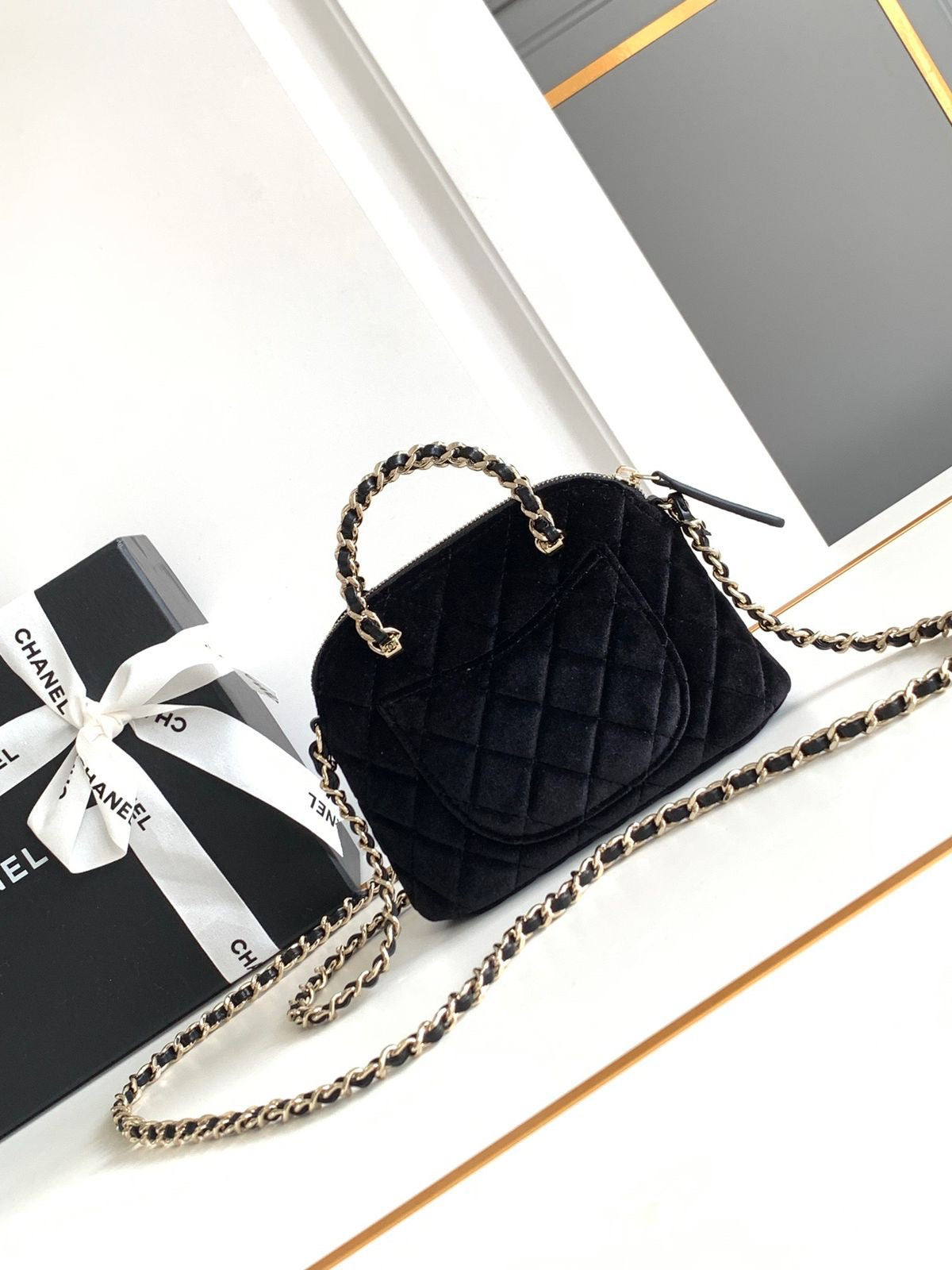 New chanel mini 16cm