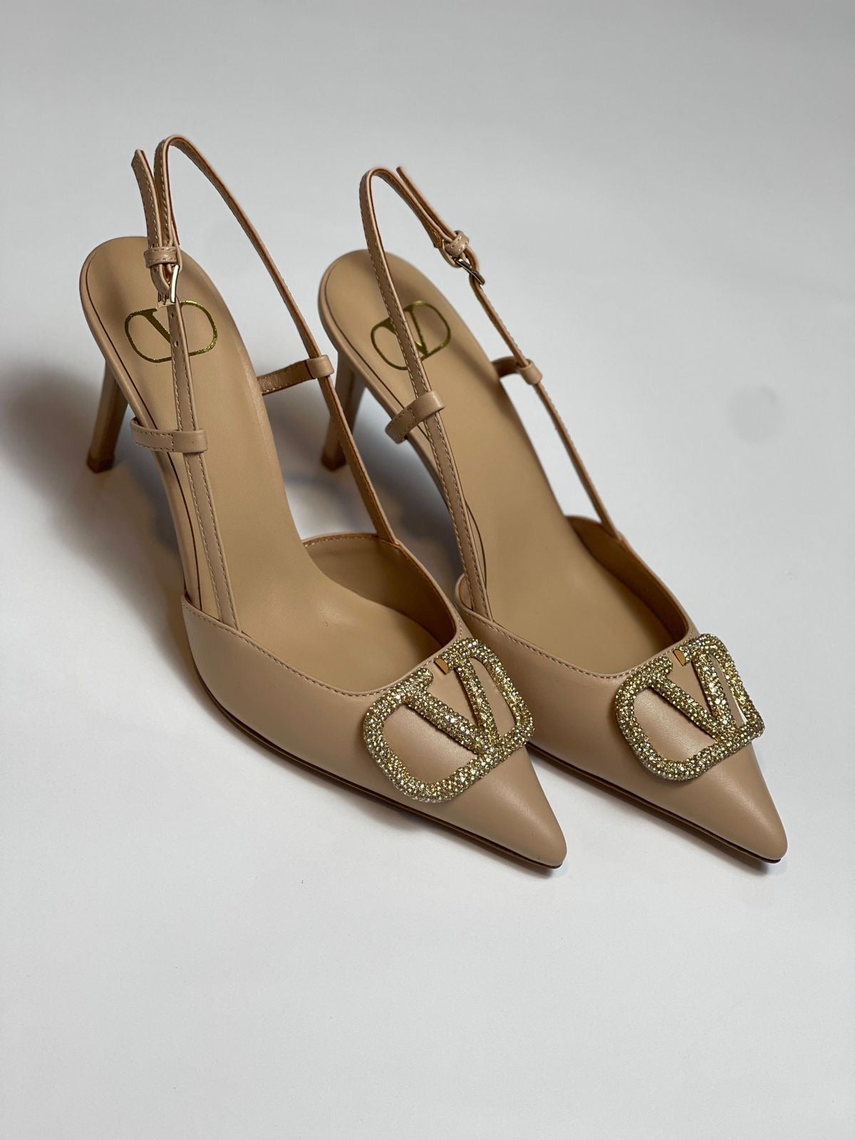 Valentino pump