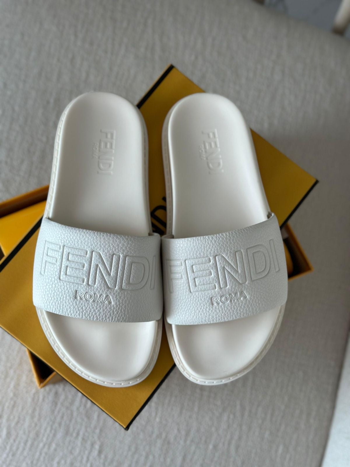 Fendi slippers