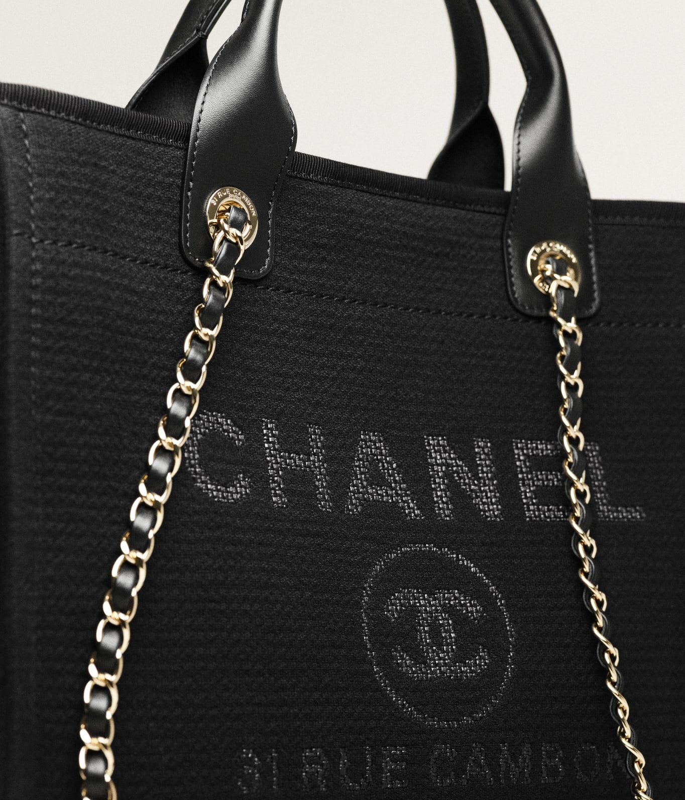 CHANEL SHOPPING BAG