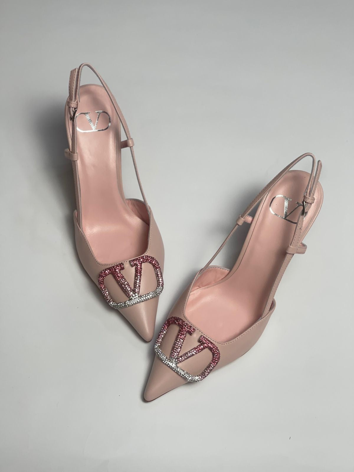 Valentino pump