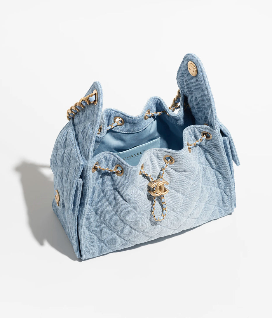 CHANEL 25 SMALL HANDBAG