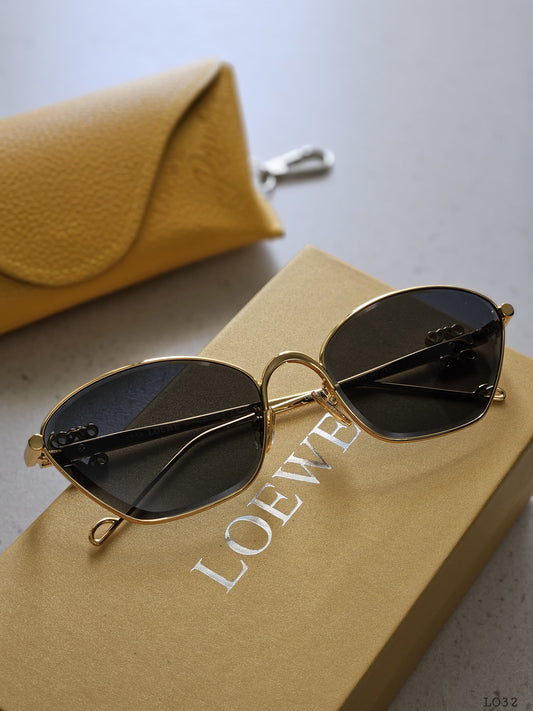 Loewe glasses